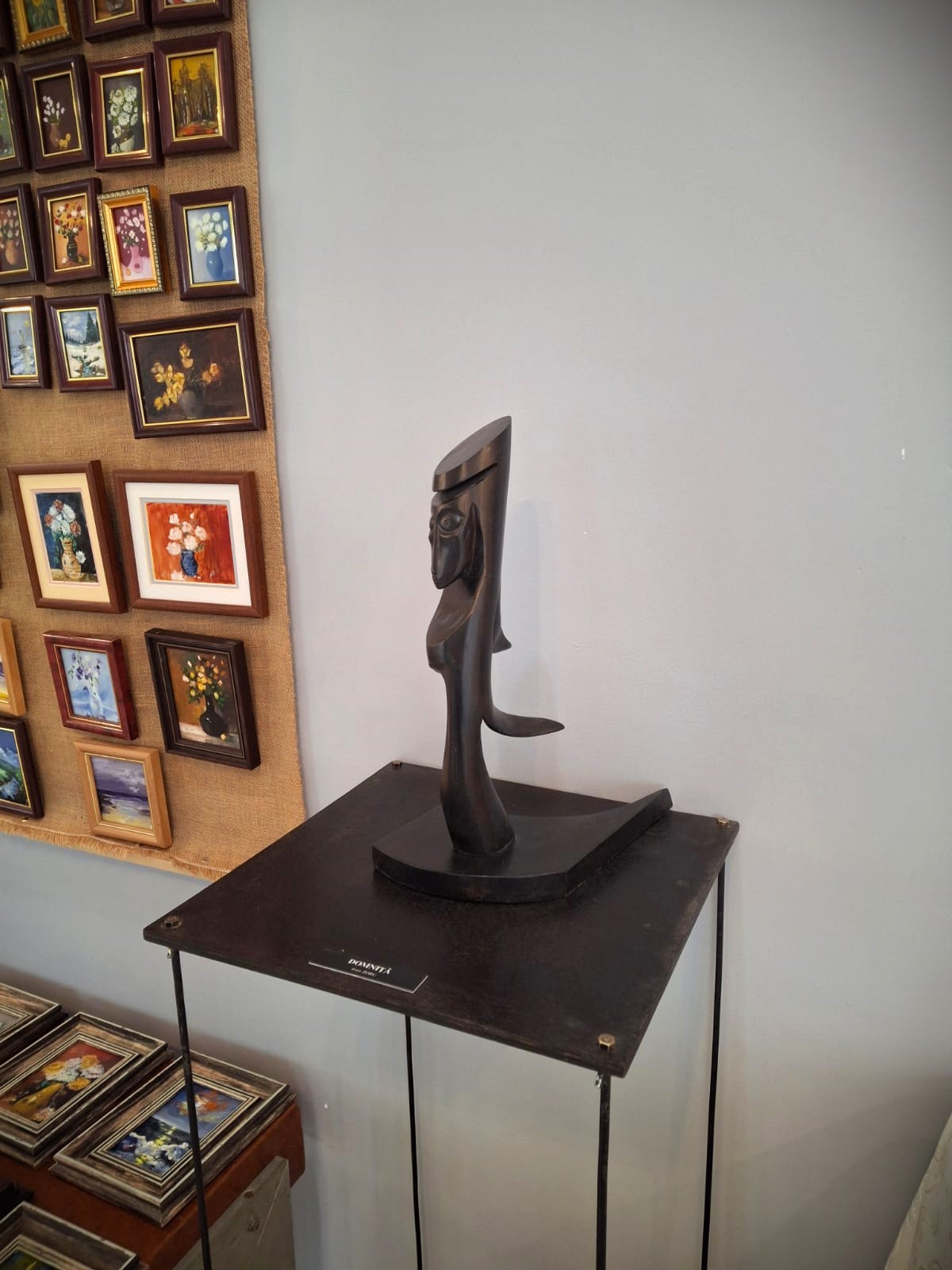 De Florii... în Galerii Domnița - sculptură în lemn - expoziție Botoșani