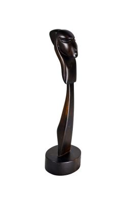 Sculptură în lemn "Bob de rouă" realizată de Ioan Zobu, "Bob de rouă" wooden sculpture by Ioan Zobu